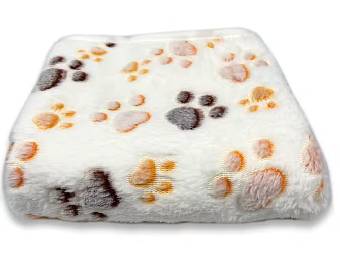Pet Fleece Blanket – Ultra Soft Cozy Blanket for Cats & Dogs in Kenya