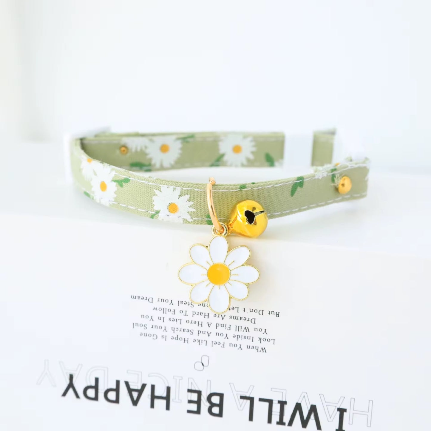 Floral Adjustable Break-Away Cat Collar with Pendant & Bell