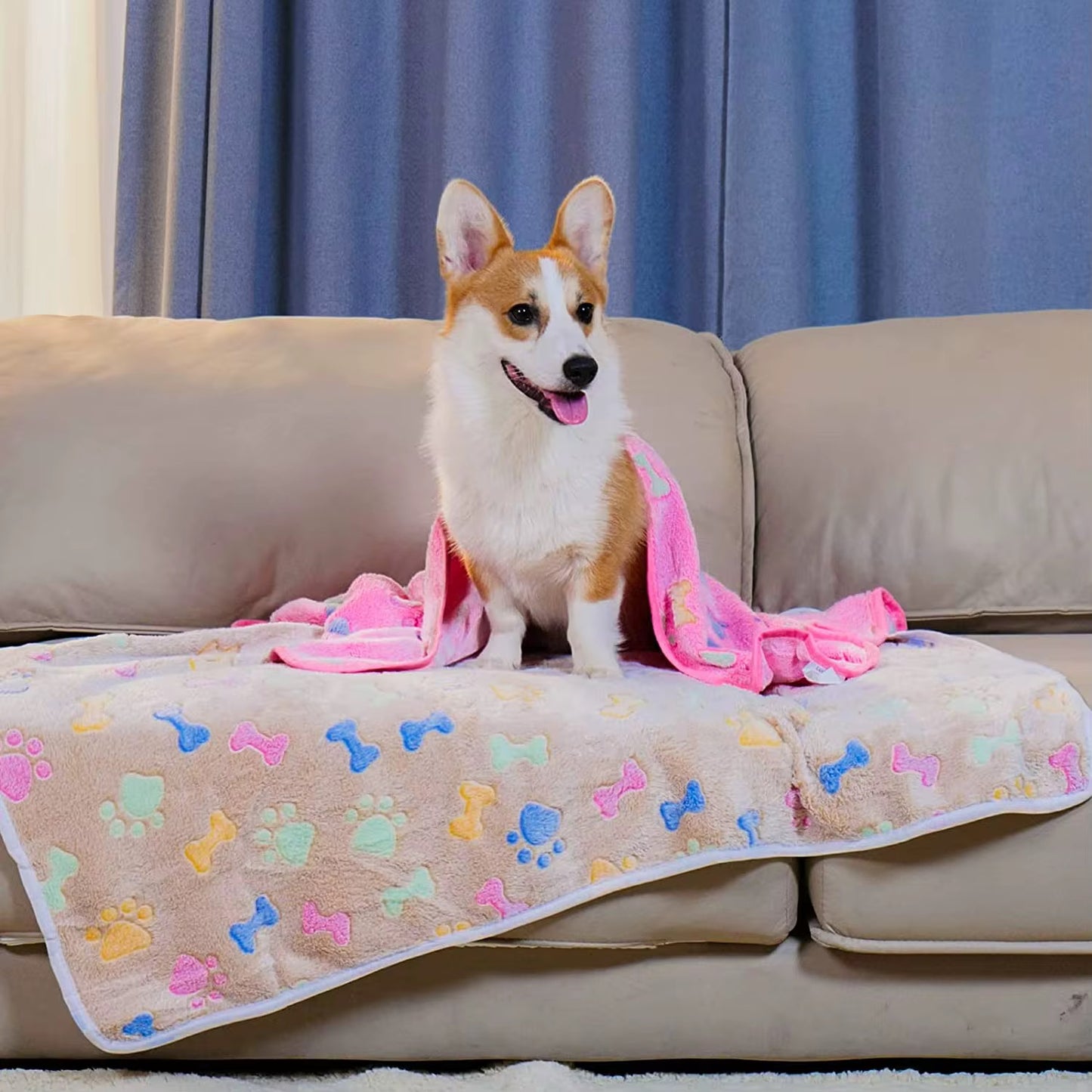 Pet Fleece Blanket – Ultra Soft Cozy Blanket for Cats & Dogs in Kenya