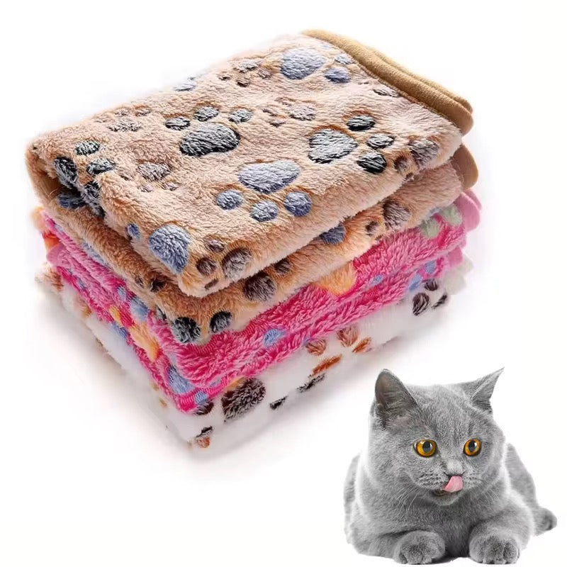 Pet Fleece Blanket – Ultra Soft Cozy Blanket for Cats & Dogs in Kenya