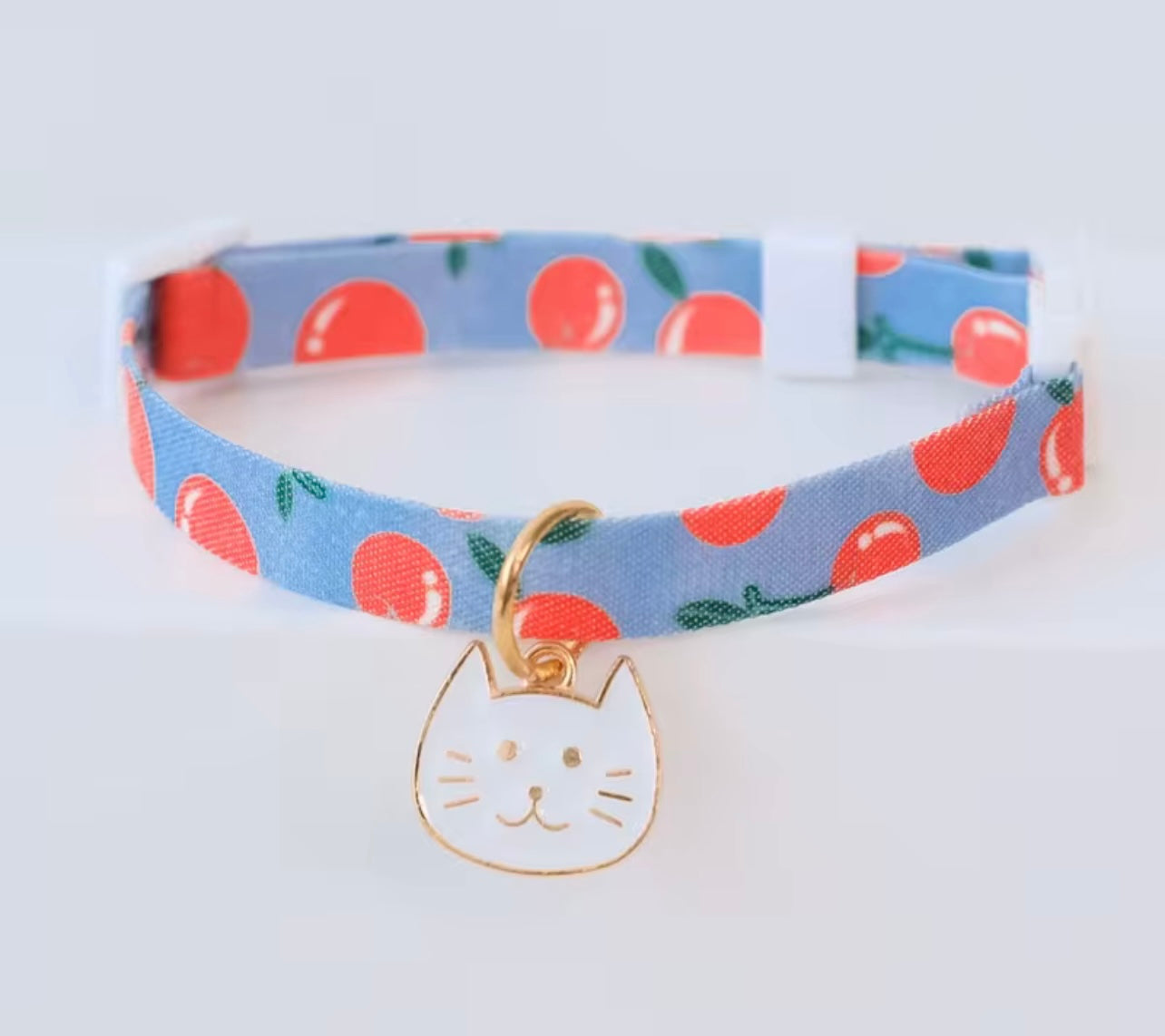 Silent Cat Collar with Pendant - Adjustable & Stylish | Petcore.Ke