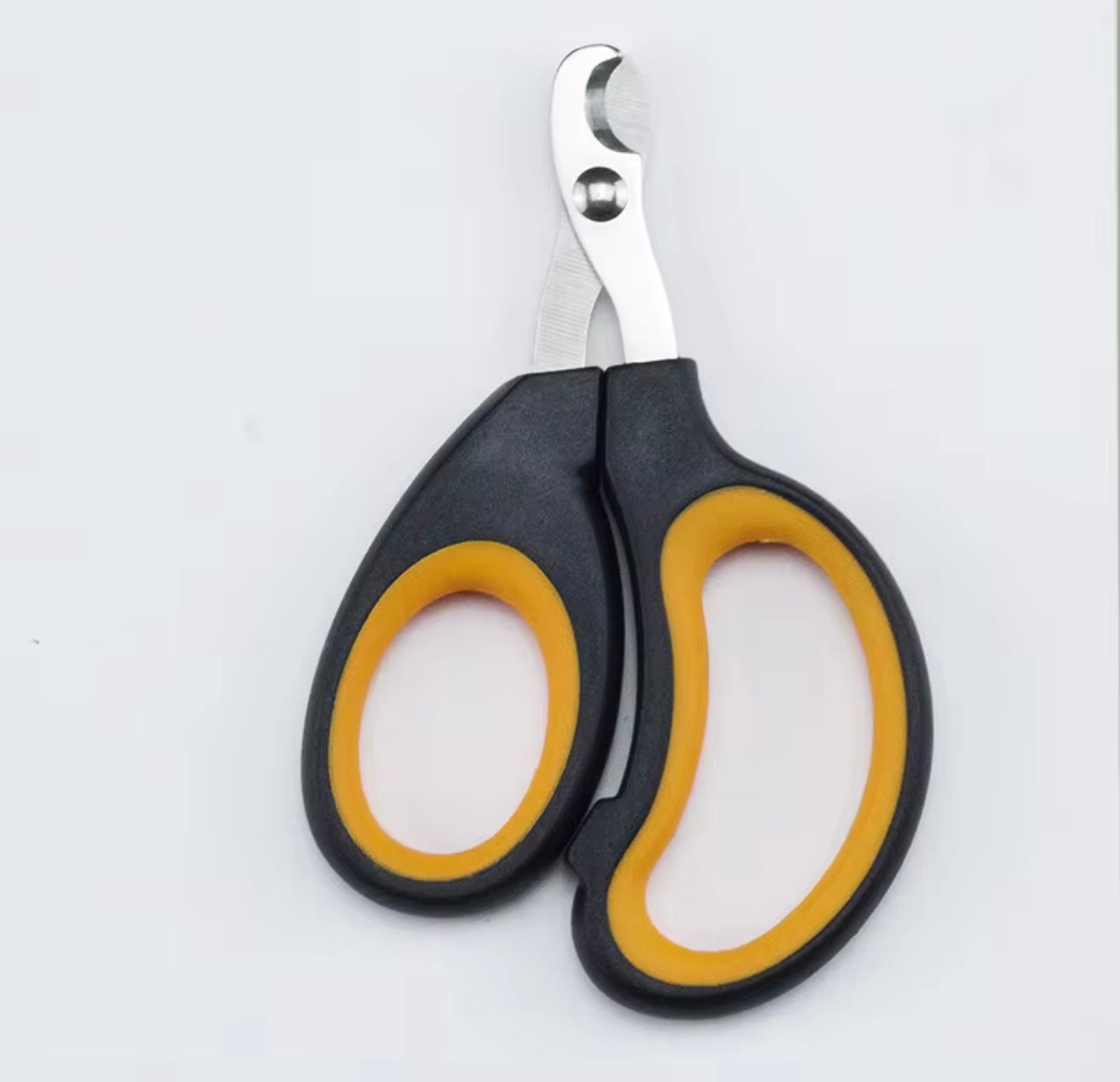 Pet Nail Clippers for Cats & Dogs – Safe & Easy Grooming | Petcore.Ke